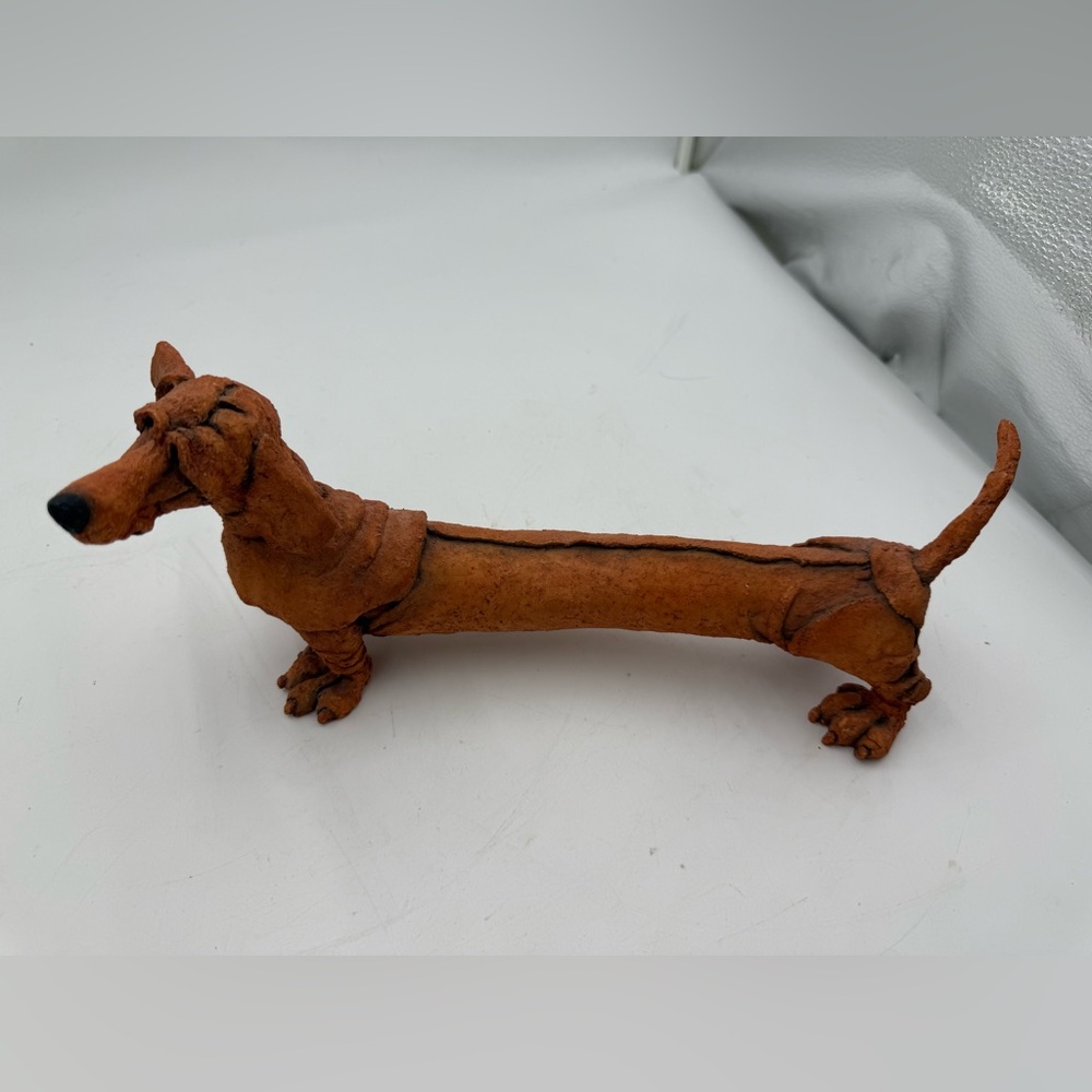 A Breed Apart Dachshund Dog Figurine Red Iggy Name Tag 2001 Country Artists Vtg. - Picture 6 of 10